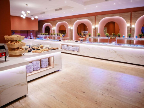 Bacolux Afrodita Resort and Spa CMD