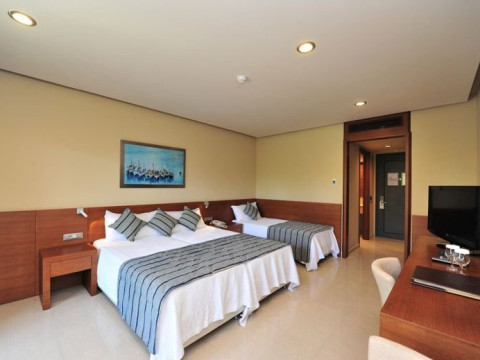 Apollonion Resort & Spa
