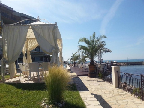 Hotel Royal Bay Garden