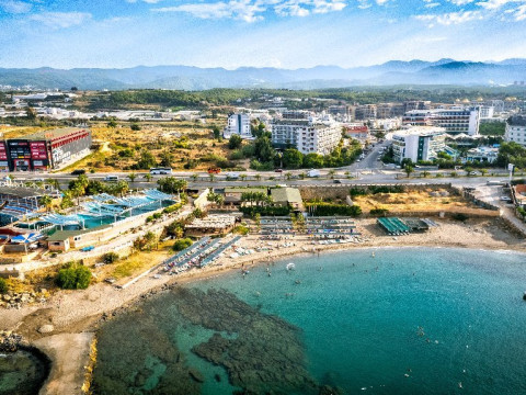 ASRIN BEACH HOTEL