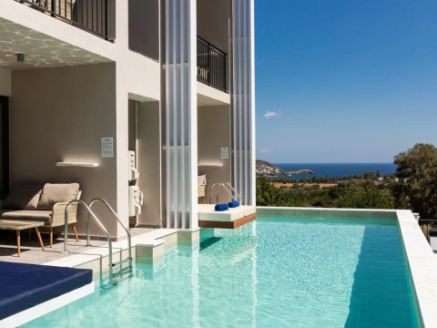 T Hotel Premium Suites 