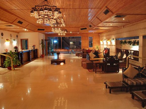 FALCON HILLS HOTEL