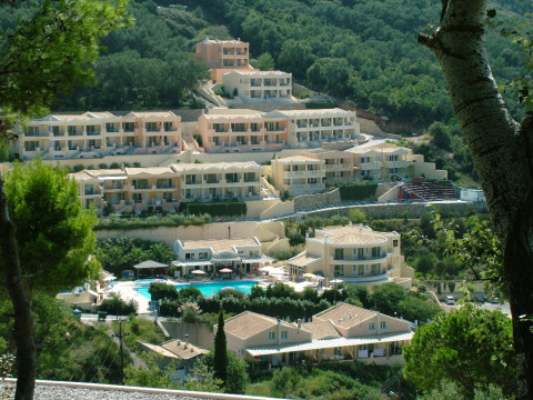 ITHEA SUITES HOTEL (Ermones) (C)