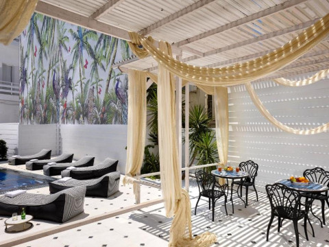 Vasia Boulevard Boutique (adults only) 