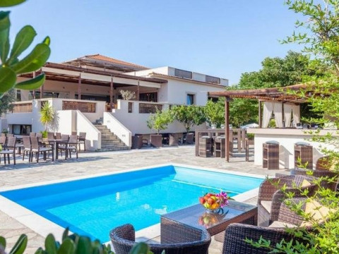 Skopelos Holiday and Spa (Skopelos Town)