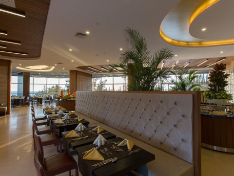 MICHELL HOTEL