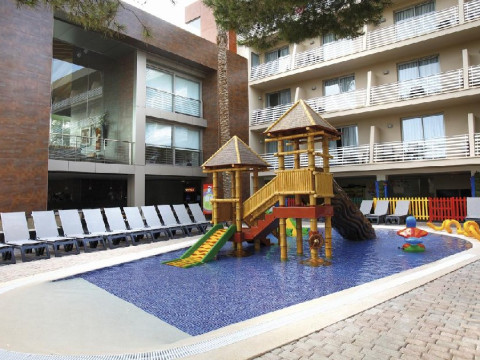 Occidental Cala Vinas