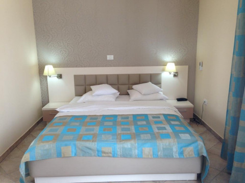 Hotel Prestige