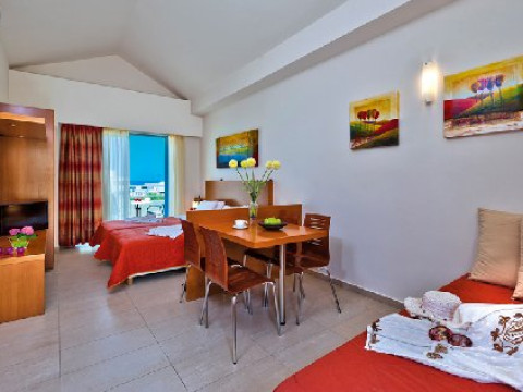 Bella Pais - recomandat 3*