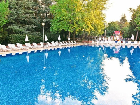 KOMPAS - HOTEL RENOVAT 2026