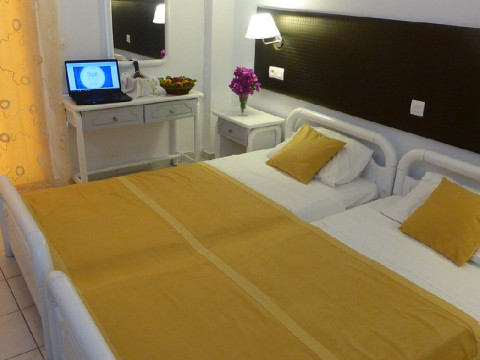 Blue Nest