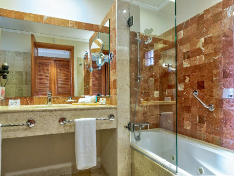 Grand Palladium White Sand Resort and Spa