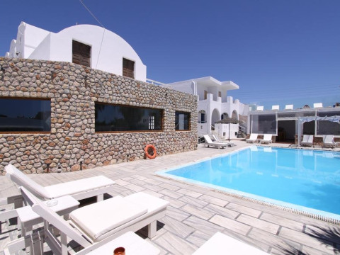 Iliada (Perivolos - Santorini)