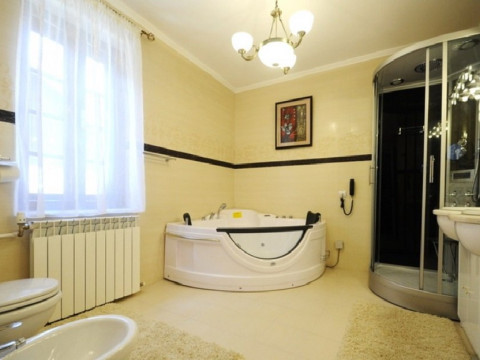 VILA ALICE