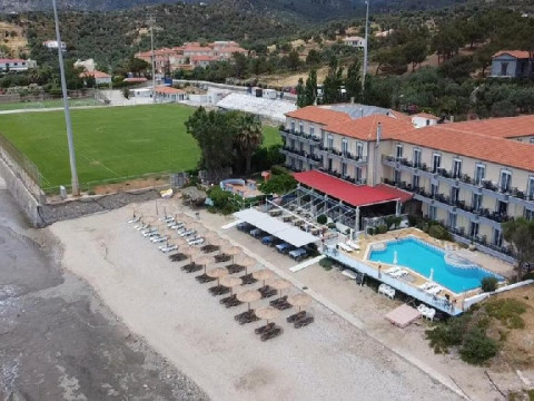 Pebble Beach Hotel