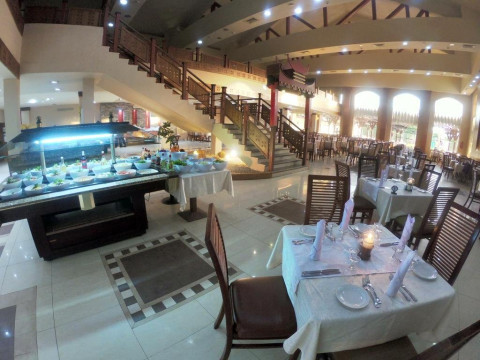 Regency Plaza Aqua Park and Spa Resort