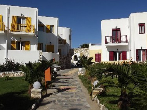 Asteras Paradise