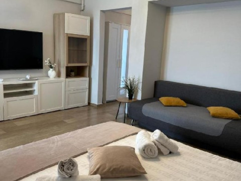 Melia Studios and Apartments CM