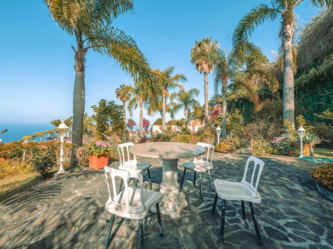 OCEAN GARDENS HOTEL