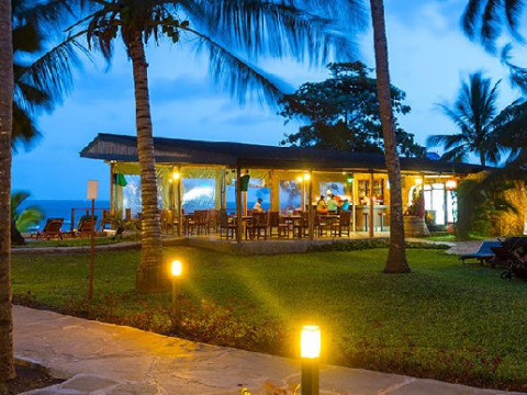 Travellers Beach