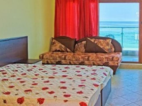 Black Sea Paradise Aparthotel