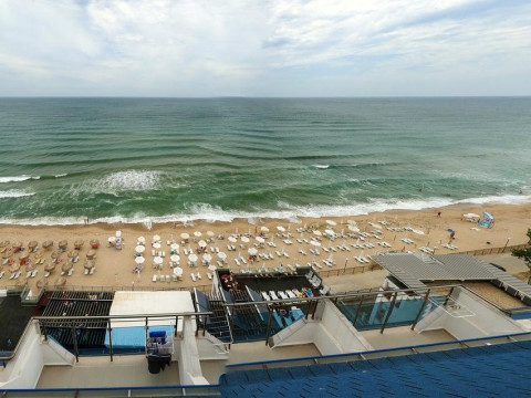 PARAISO THEOPOLIS