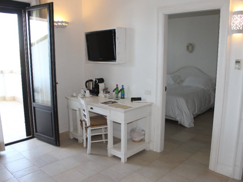 Borgobianco Resort Spa (Polignano A Mare)