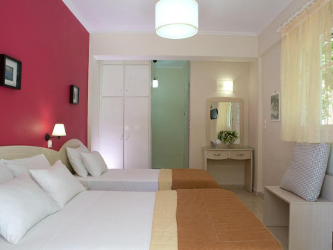 Marina Studios (Lefkada Town)