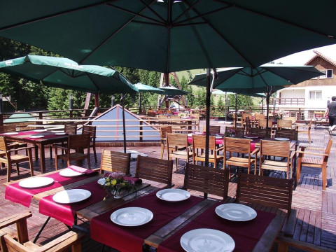 MISTRAL RESORT MOIECIU..