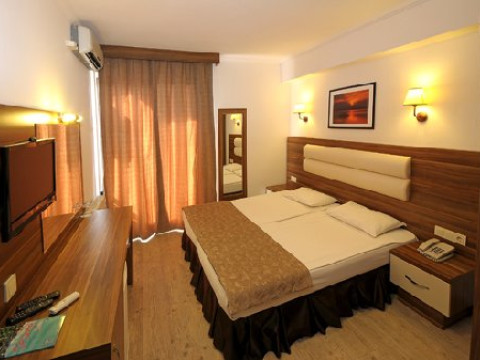 ALBANO HOTEL