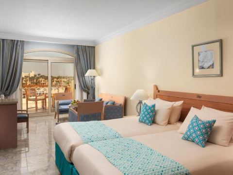 ROYAL LAGOONS RESORT