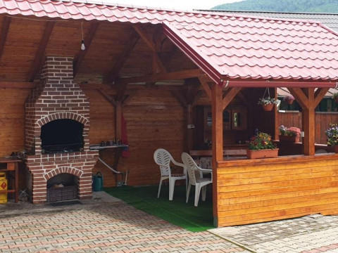 . Casa Cristalina  Dumi