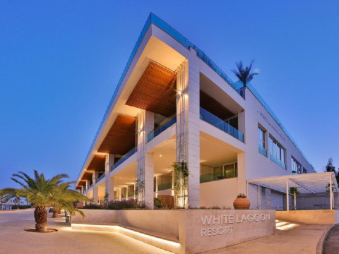 White Lagoon Beach Resort