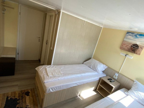Hotel Plutitor CASA PESCARILOR