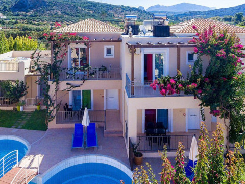 Azure Beach Seafront Villas (Crete)