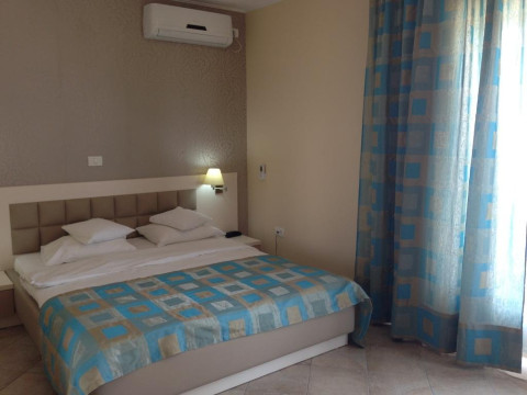 Hotel Prestige