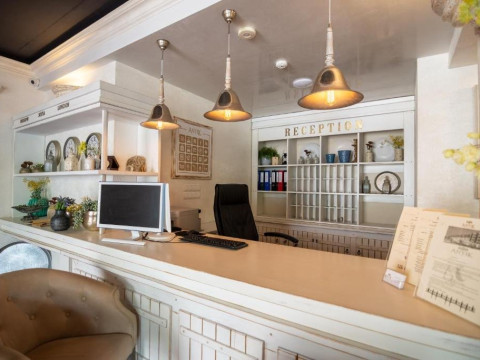 Antik Hotel 