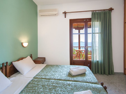 Olga Studios and Apartments - Megali Ammos