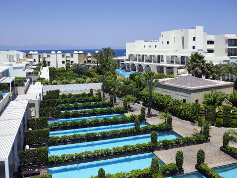 The Ixian All Suites - Adults Only 16+