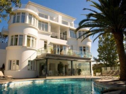 Hotel Amazonia Estoril