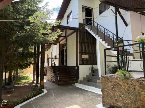 Vila Ursu CM