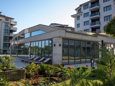 LONG BEACH RESORT AND SPA