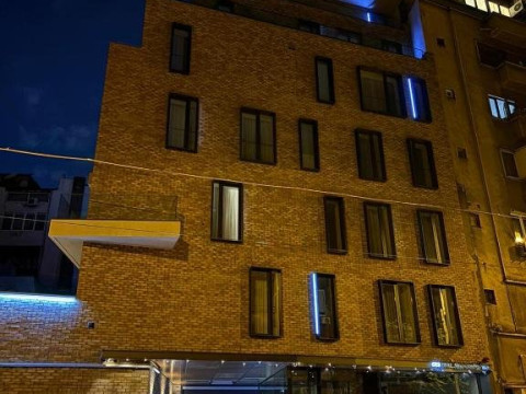 . CM 111Aparthotel Camere de inchiriat