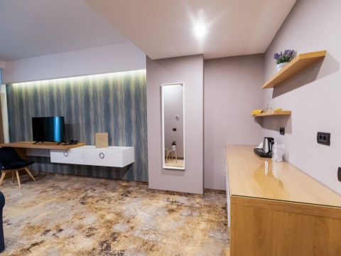Grand View Hotel Suites