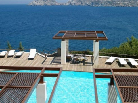 Sea Side Resort and Spa