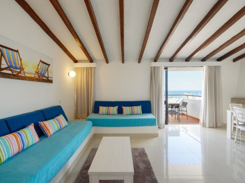 3HB Golden Beach