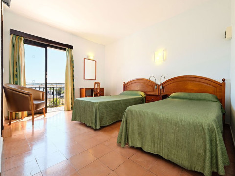 AZULINE GALFI HOTEL