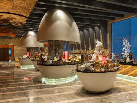 ELEXUS HOTEL RESORT SPA CASINO 