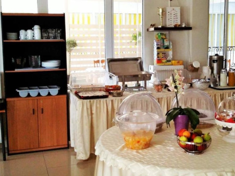 Hotel Manolas