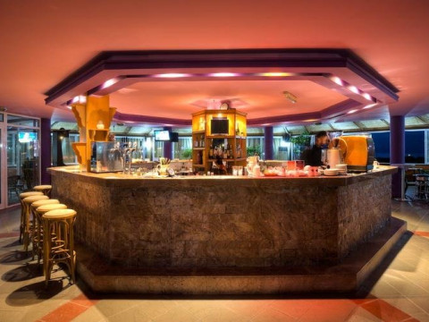 Corali Hotel